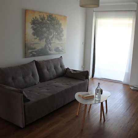 Blue Side Apartment In ปอร์โตราฟตี ภายนอก รูปภาพ